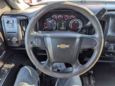 Used 2017 Chevrolet Silverado 2500 W/T w/ WT Convenience Package AWD/4WD image 19