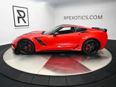 Used 2015 Chevrolet Corvette Z06 w/ 3LZ Preferred Equipment Group RWD image 63