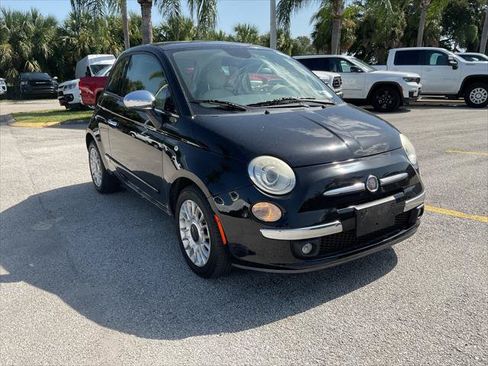 Used 2015 FIAT 500 Lounge w/ Luxury Leather Package FWD image 6