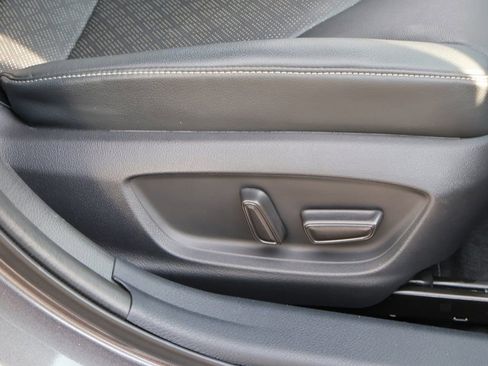 Used 2022 Toyota Camry XSE w/ Cold Weather Package image 10