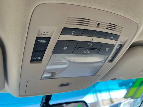 Used 2011 Lexus RX 350 AWD image 36