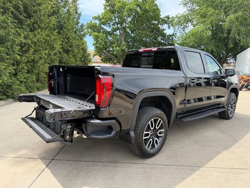 New 2026 GMC Sierra 1500 AT4 w/ AT4 Premium Package AWD/4WD image 33