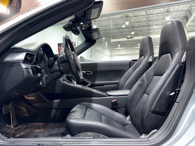 Used 2014 Porsche 911 Carrera 4 AWD/4WD image 5