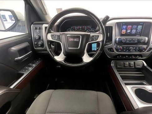 Used 2017 GMC Sierra 1500 SLE w/ Suspension Package, Off-Road AWD/4WD image 4