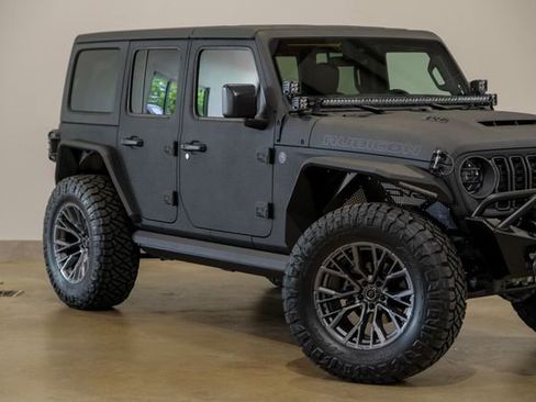 Used 2024 Jeep Wrangler Unlimited Rubicon 392 image 34