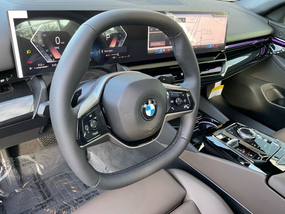 Used 2026 BMW 530i xDrive w/ Premium Package AWD/4WD image 10