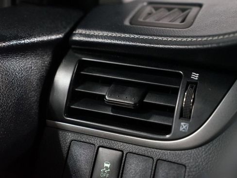 Used 2014 Toyota Camry SE FWD image 21