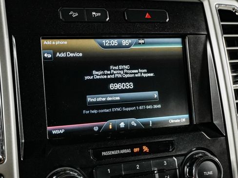 Used 2015 Ford F150 Lariat AWD/4WD image 27