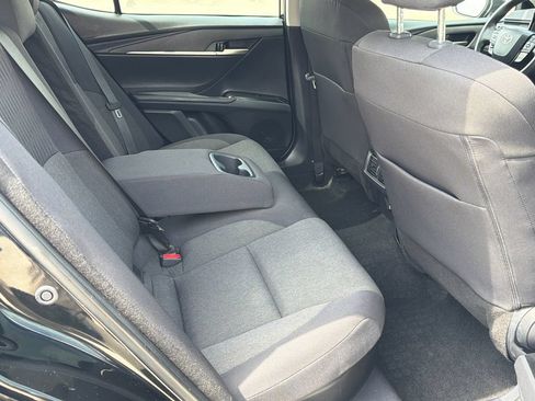 Used 2025 Toyota Camry LE w/ Convenience Package FWD image 11