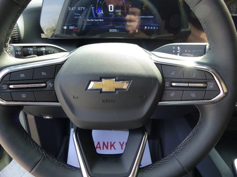 Used 2026 Chevrolet Equinox LT w/ Convenience Package II image 20