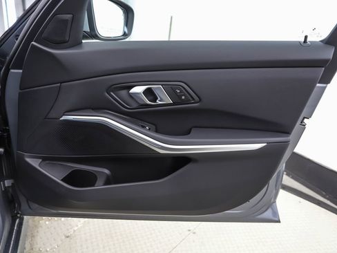 New 2026 BMW 330i xDrive Sedan w/ Convenience Package AWD/4WD image 29