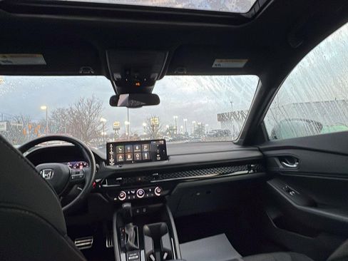 Used 2023 Honda Accord Sport image 21