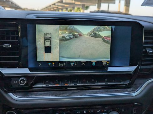 Certified 2022 Chevrolet Silverado 1500 LTZ w/ Technology Package RWD image 9