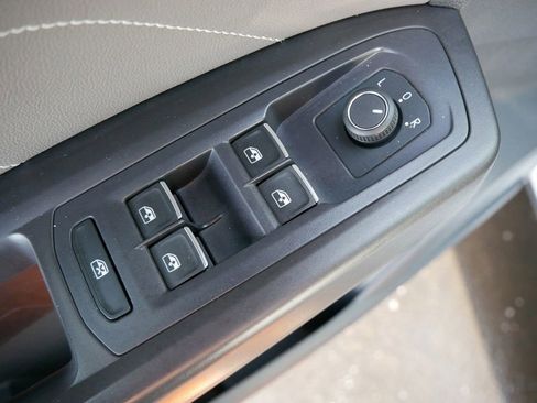 Used 2022 Volkswagen Atlas SE image 10