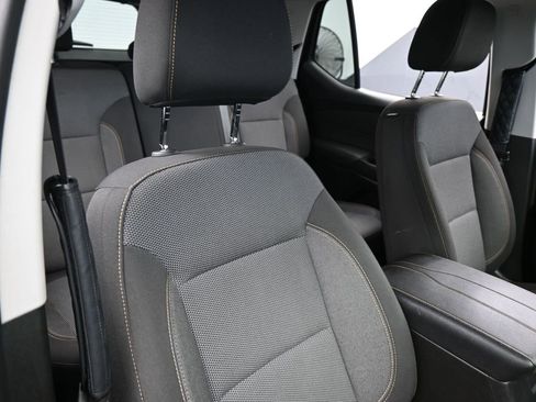 Used 2020 Chevrolet Traverse LS FWD image 37
