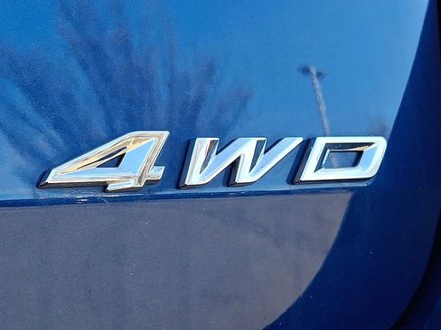 Used 2022 Ford Explorer XLT image 34