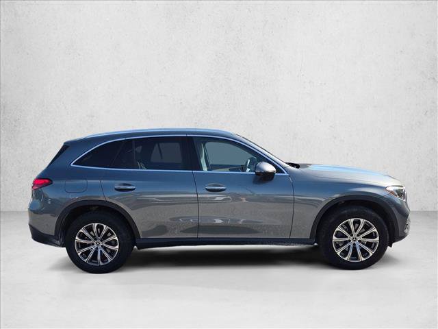 Used 2023 Mercedes-Benz GLC 300 4MATIC image 4