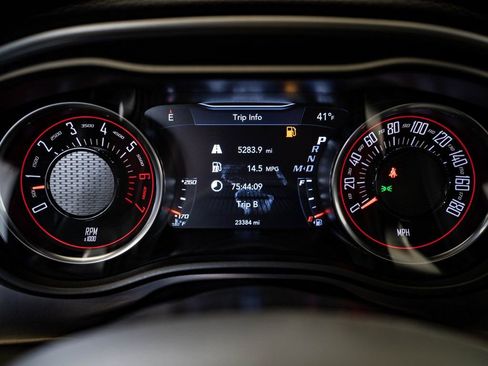 Used 2022 Dodge Challenger R/T Scat Pack image 29