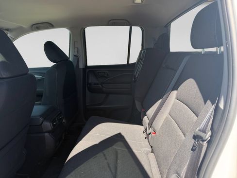 Certified 2025 Honda Ridgeline Sport image 13