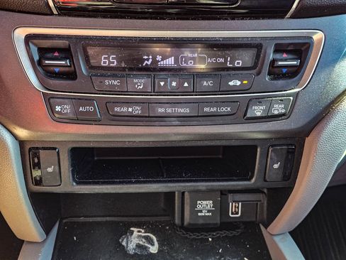 Used 2020 Honda Pilot EX-L image 17