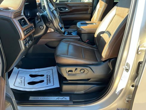 Used 2023 Chevrolet Tahoe High Country image 17