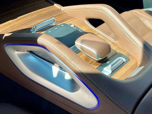 Certified 2024 Mercedes-Benz GLS 450 4MATIC image 45