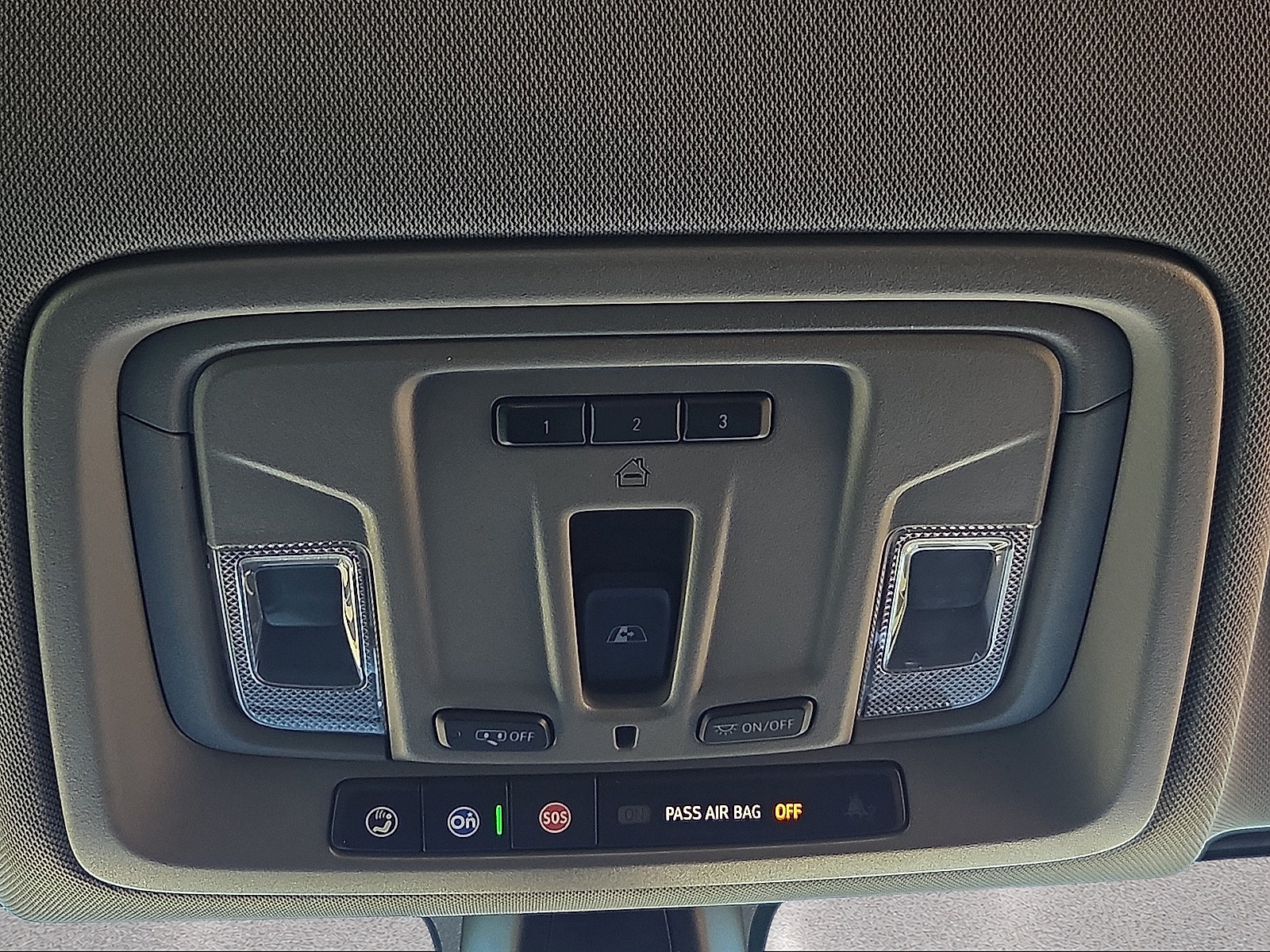Used 2019 Chevrolet Silverado 1500 LT Trail Boss AWD/4WD image 19