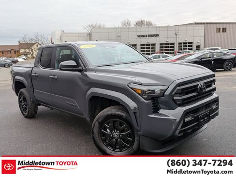 Certified 2025 Toyota Tacoma SR5 image 1