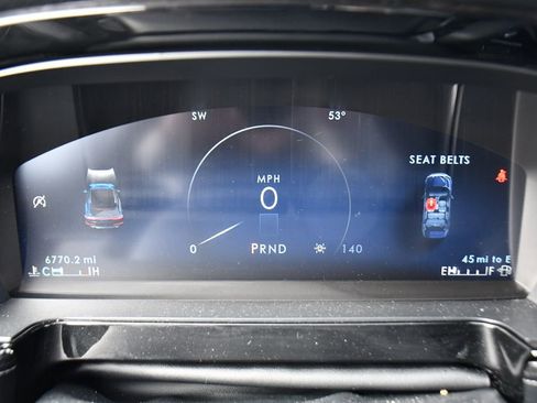 Used 2024 Lincoln Corsair Premiere image 24