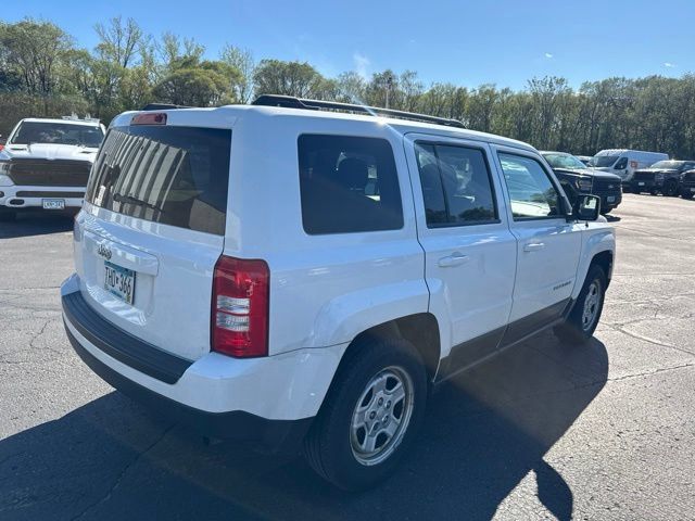 Used 2015 Jeep Patriot Sport w/ Power Value Group FWD image 10