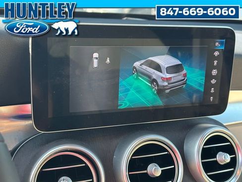 Used 2021 Mercedes-Benz GLC 300 4MATIC w/ Driver Assistance Package image 28