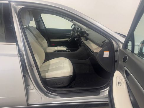 Used 2025 Hyundai Sonata SEL FWD image 18