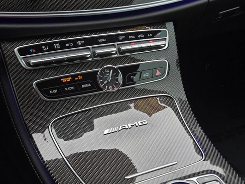 Used 2019 Mercedes-Benz E 63 AMG S image 26