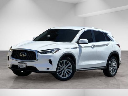 Used 2023 INFINITI QX50 Pure FWD image 2