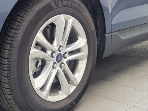 Used 2018 Ford Edge SEL w/ Equipment Group 201A AWD/4WD image 31