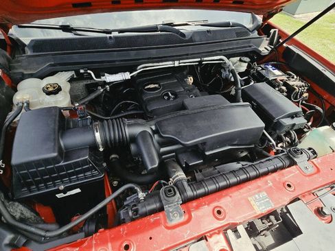Used 2017 Chevrolet Colorado W/T RWD image 23