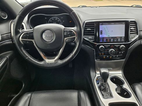 Used 2020 Jeep Grand Cherokee Limited w/ Luxury Group II RWD image 10