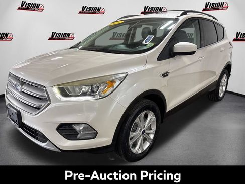 Used 2018 Ford Escape SEL AWD/4WD image 1