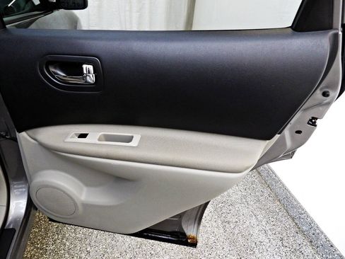 Used 2013 Nissan Rogue S w/ Special Edition Pkg AWD/4WD image 12