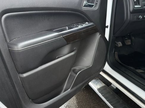 Used 2016 GMC Canyon SLT AWD/4WD image 16