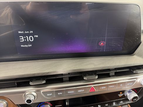 Certified 2023 Kia Telluride EX X-Line AWD/4WD image 24