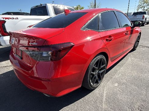 Used 2025 Honda Civic Sport image 3