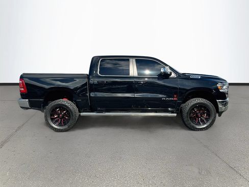 Used 2024 RAM 1500 Laramie AWD/4WD image 8