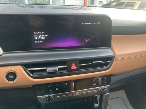 Used 2024 Kia Seltos EX image 26