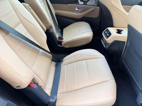 New 2026 Mercedes-Benz GLS 450 4MATIC image 32