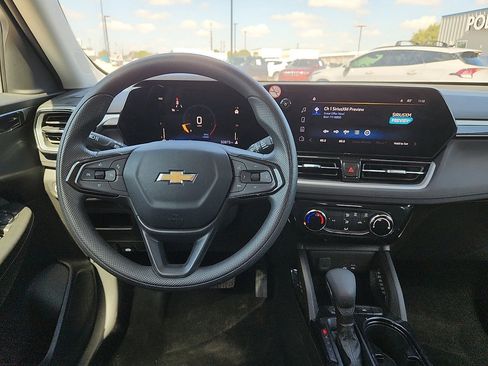 Used 2024 Chevrolet TrailBlazer LT image 6