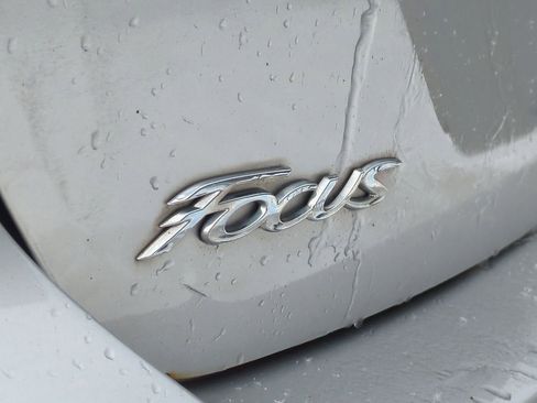 Used 2012 Ford Focus SE image 10