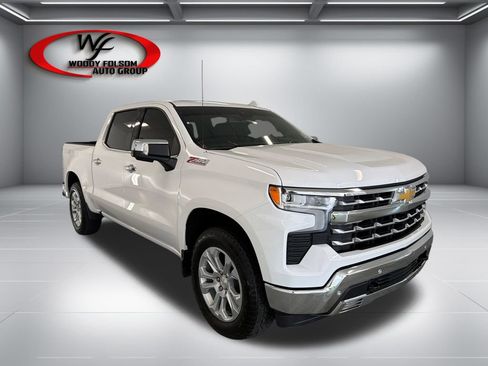 Used 2026 Chevrolet Silverado 1500 LTZ w/ Z71 Off-Road Package AWD/4WD image 3