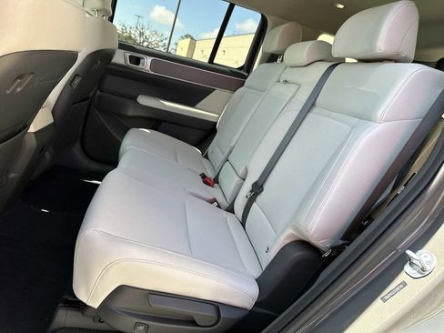 New 2026 Hyundai Santa Fe SE image 21