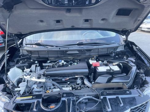 Used 2015 Nissan Rogue SV w/ SV Premium Package image 21